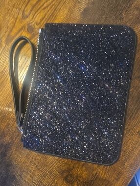 Glitter Zip Wristlet Clutch - Sparkling Black